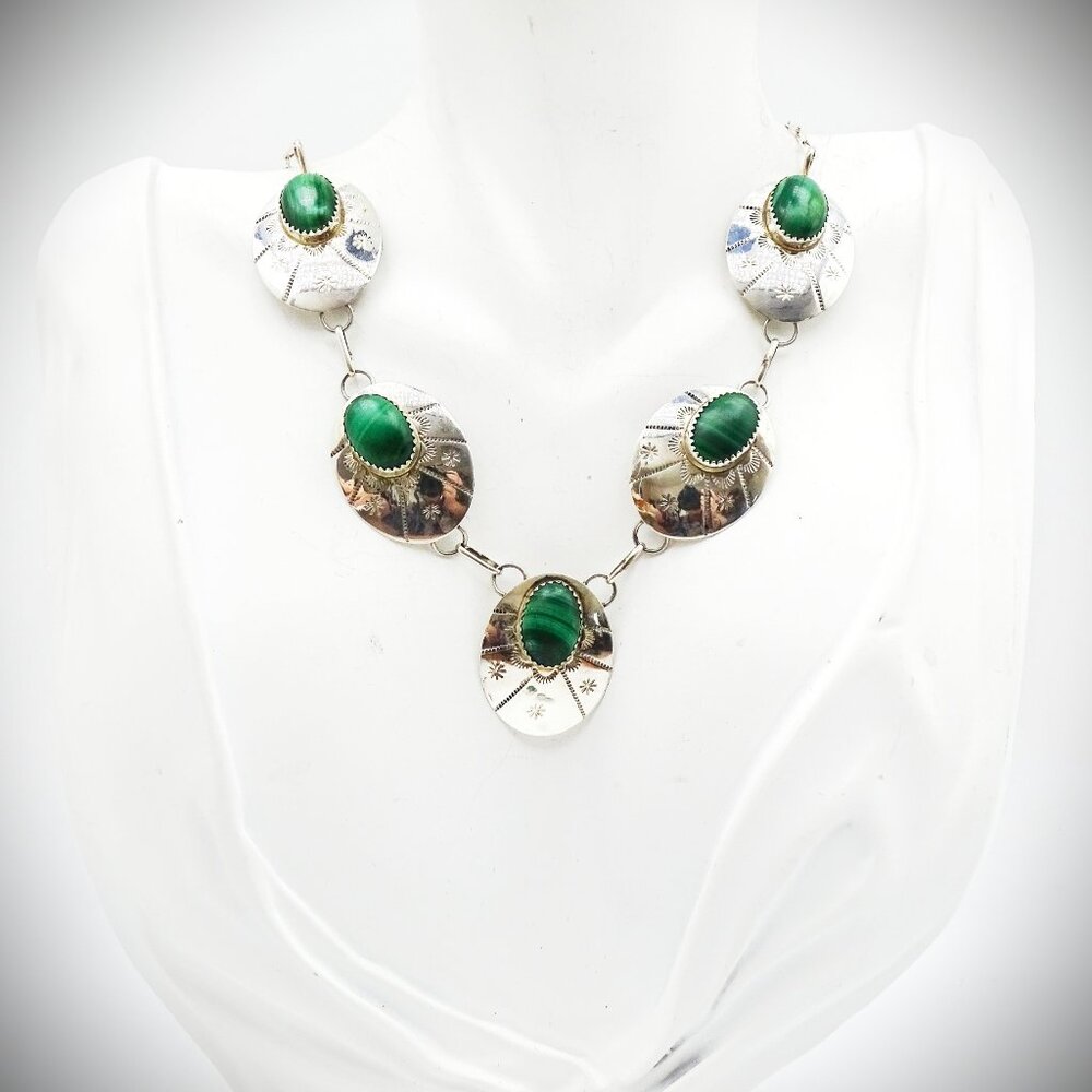 VINTAGE Etched Sterling Silver & Genuine Malachite Necklace & Earrings Set - Picture 6 of 9